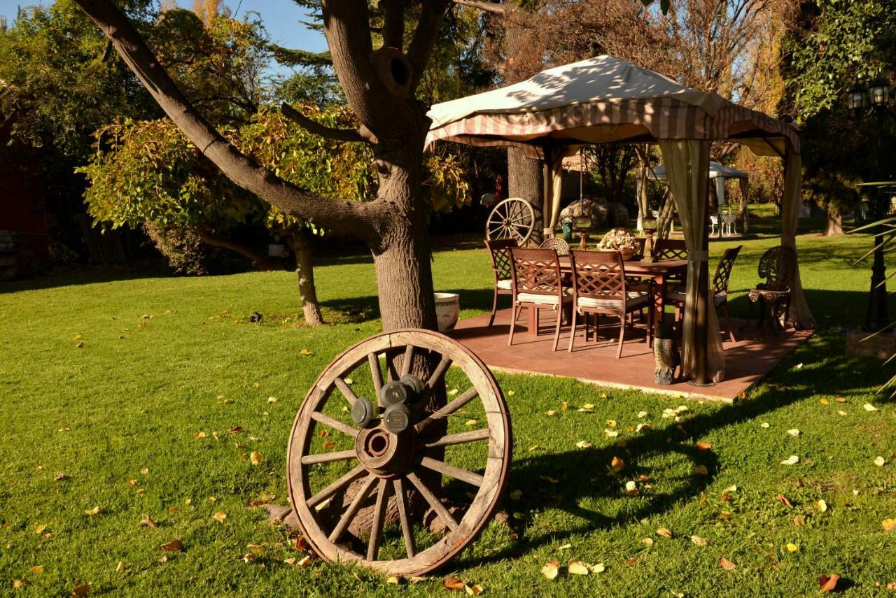 Bed and Breakfast Quinta Ugarte Лухан-де-Куйо Экстерьер фото